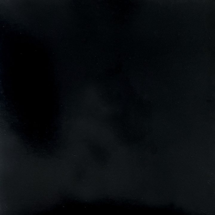 Kuro - A Tracks artwork
